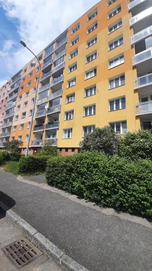 Apartment Kamyk Прага Экстерьер фото